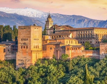 Lâu đài Alhambra
